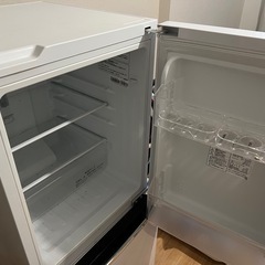 【引き取りに来られる方限定】2020年購入　ハイセンス　冷蔵庫　130Ｌ　の画像