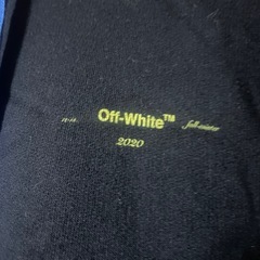 off-whiteパーカー　オフホワイトの画像
