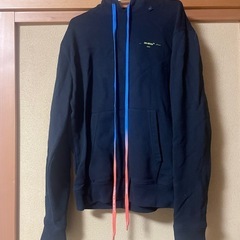 off-whiteパーカー　オフホワイト