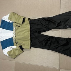 スノボーウェア　スキーウェア　上下セット