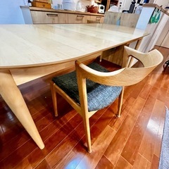 【3月お取引予定あり】北欧風ダイニングテーブルの画像