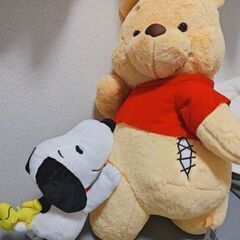 くまのプーさん、スヌーピーのぬいぐるみ