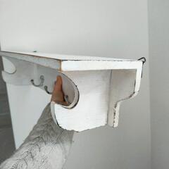 アンティーク風♡ホワイトな木製ウォールフック　コート掛け　飾り棚　3連フックの画像