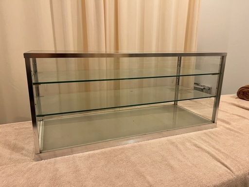 ガラスショーケース