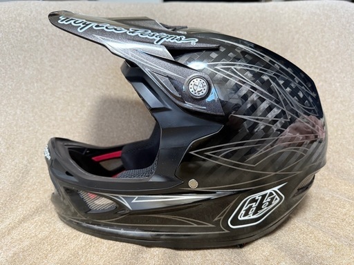 トロイリーデザイン　D3 カーボン　ピンストライプ2 XL 一回だけ使用　MTB フルフェイス