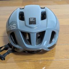 自転車用ヘルメットの画像