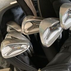 TaylorMade ゴルフセット　テイラーメイド　中古　13本の画像