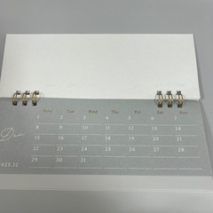 卓上カレンダーの画像