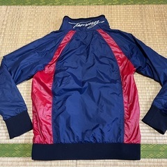 TOMYジャンパーの画像