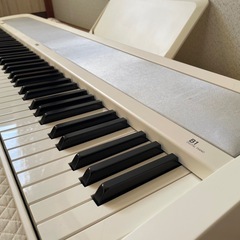 KONG 電子ピアノ　ホワイト