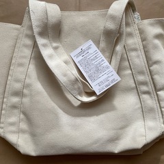 新品未使用スタバグッズ2点セット　トートバッグ、バックインバック他グッズも出品ありの画像