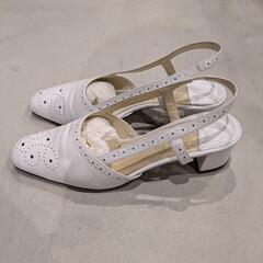 【0円無料 中古品】JOAN & DAVID ジョーンディビッド バックオープンパンプス レディース サイズ6 1/2 の画像