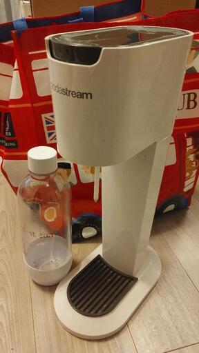 sodastream 本体とボトルのみ
