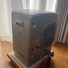 石油ファンヒーターの画像