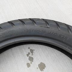 オンロードからオフロード モトクロス用タイヤの画像