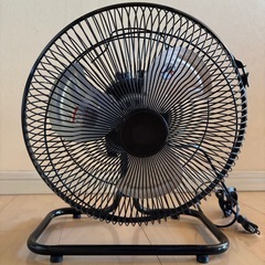 【YUASA】おしゃれなコンパクト扇風機
の画像