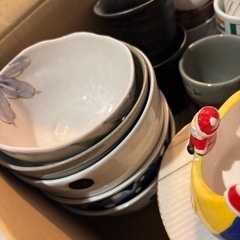 無料でお譲り致します！色々あります食器！の画像