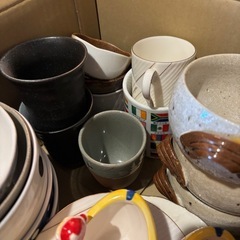 無料でお譲り致します！色々あります食器！の画像