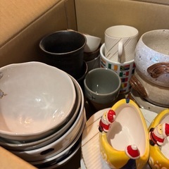 無料でお譲り致します！色々あります食器！の画像