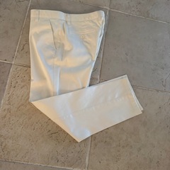 新品白メンズパンツ