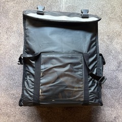 Uber eats 配達バック　ウーバーイーツ