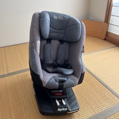 aprica チャイルドシート