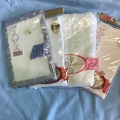 グンゼ婦人用ショーツ４枚　３００円