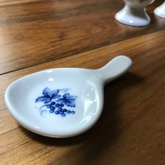 値下げ　60%off   タイ製　エッグスタンド　れんげ　れんげ置きの画像