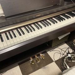 YAMAHA 電子ピアノ