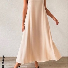 新品タグ付き♡SHEINのキャミソールワンピースです☺️の画像