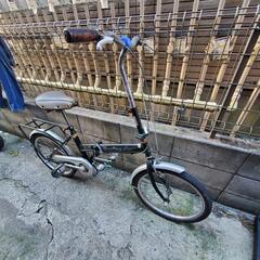 折りたたみ自転車　サビ有り。走行可能