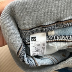 GU ジーユー 冬素材ショートパンツ 120の画像