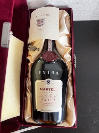 J＆F MARTELL EXTRA　マーテル エクストラ グリーンボトル 700ml　鍵・冊子・箱付き