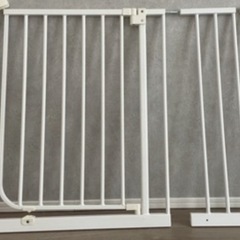 【お取引中】日本育児べビーズゲート+専用拡張パネル