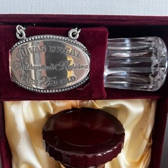 シーバスリーガル 25年 チェアマンズリザーブ CHIVAS REGAL 25 Year Old Chairmans Reserve
の画像