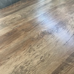 ダイニングテーブルの画像