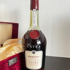 J＆F MARTELL EXTRA　マーテル エクストラ グリーンボトル 700ml　鍵・冊子・箱付きの画像