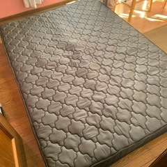 マットレス　ダブルサイズ　140cm