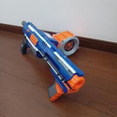 NERF 鉄砲の画像
