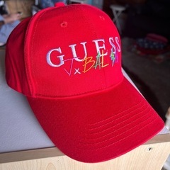 🍄GUESS キャップの画像