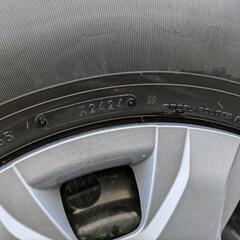 新車外し　2024年製ハイエース200系純正タイヤ＆ホイール4本セットの画像