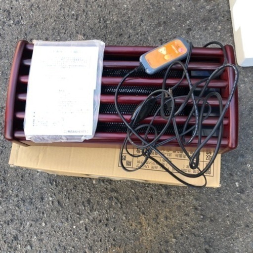 管理番号3250足元暖房器　　また値下げ‼️