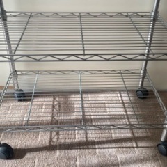 スチールラックの画像