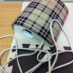 省エネ 60W 足元ヒーター – 1日わずか ¥12 の電気代！