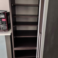 食器棚の画像