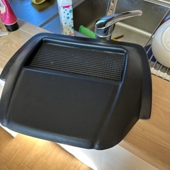 30プリウス専用設計ナビバイザー
