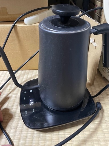 山善　電気ケトル　YKG-C800E