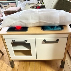 IKEAおままごとキッチン（おまけ付き）