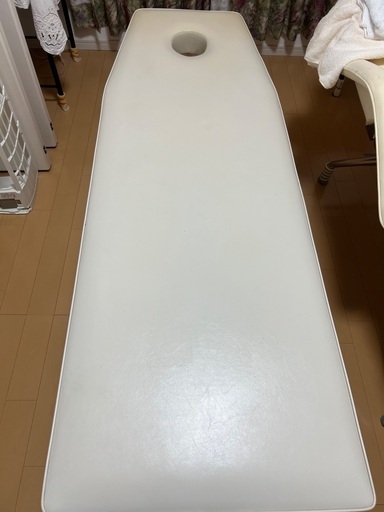 施術用ベッド