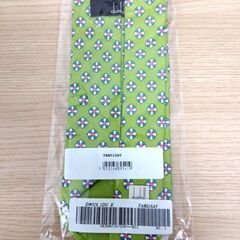 未使用 dunhill 総柄 ネクタイ グリーン系 イタリア製 ダンヒル スーツ ニットタイ 花柄 メンズ ライムグリーン 札幌市 中央区 南12条の画像